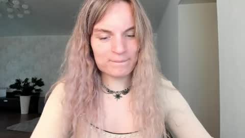 mili-kira online show from 05-01-26, 01:16