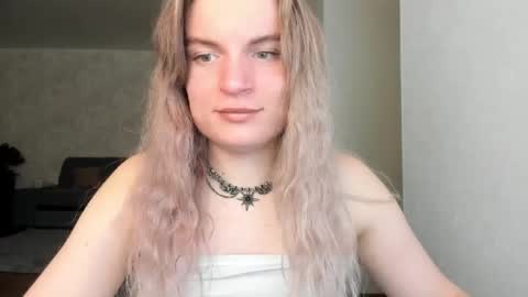 mili-kira online show from 05-02-26, 08:03