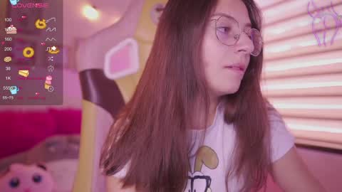 MILLY online show from 04-10-26, 07:18