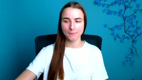 Milly online show from 06-23-26, 06:00