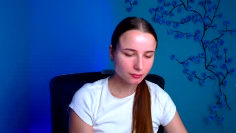 Milly online show from 07-07-26, 05:54