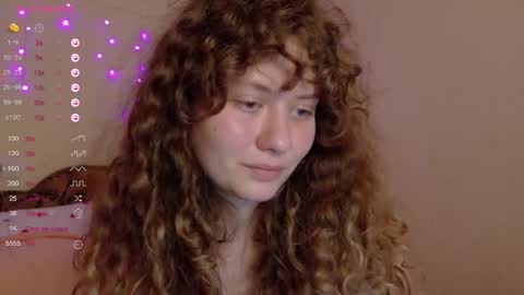 milounee online show from 02-12-26, 06:14