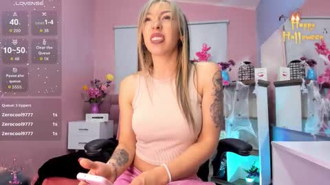  Milu Belucci  online show from 10-29-25, 03:25