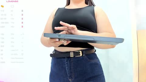 Milu Gomez online show from 01-07-25, 07:06