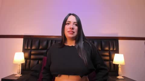 Milu Wallace  online show from 02-15-25, 11:03