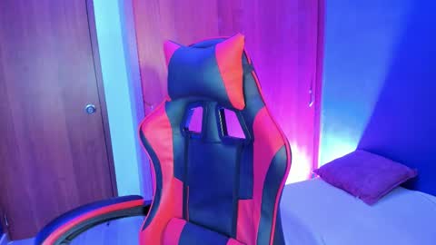 Milu Fontier online show from 03-06-26, 03:47