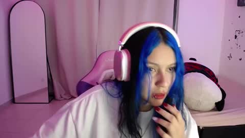 Snapshot of milusolers chatting on 10-04-25, 07:39 Milusolers online show from 10-04-25, 07:39