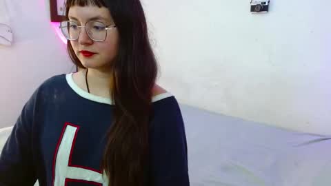 mily_baker online show from 12-04-25, 05:54