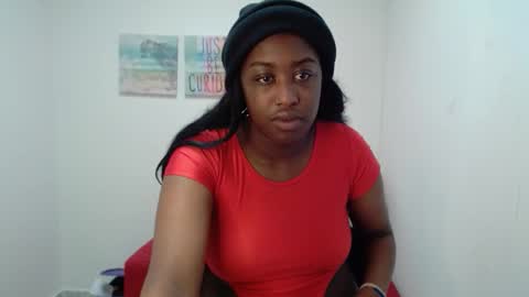 milykabigass69 online show from 10-24-25, 01:40
