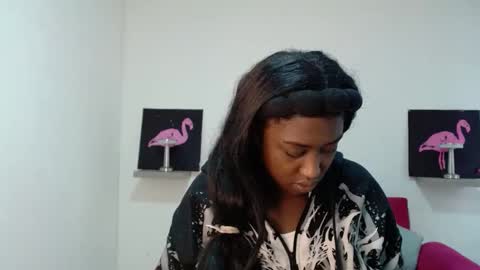 Snapshot of milykabombastik chatting on 10-06-25, 12:35 milykabombastik online show from 10-06-25, 12:35