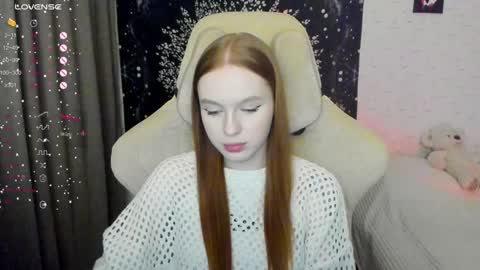 Snapshot of milymi_ chatting on 01-21-25, 11:34 Milena and Jasper online show from 01-21-25, 11:34