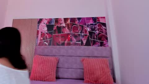 Mila  online show from 02-26-26, 11:42