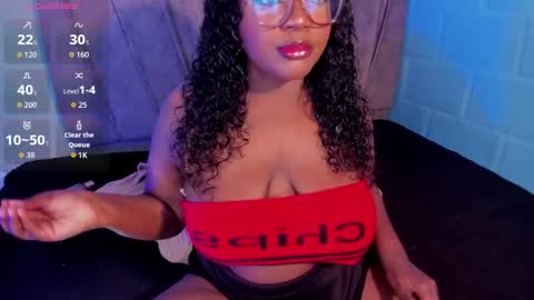 Snapshot of mimi_gil chatting on 10-27-25, 03:43 Mimi online show from 10-27-25, 03:43