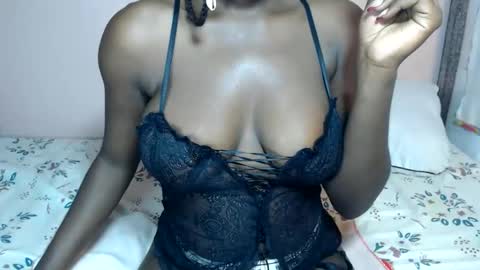 mimiebony online show from 06-05-26, 06:42