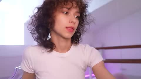  IRIS  online show from 09-12-25, 08:36