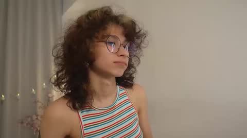  IRIS  online show from 09-17-25, 07:43