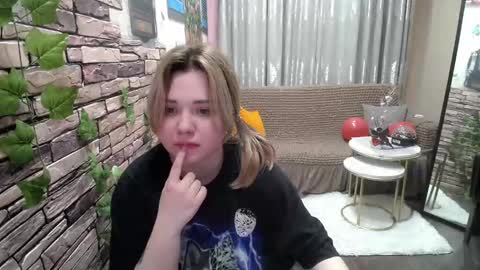 mimimishel_69 online show from 02-14-25, 11:31