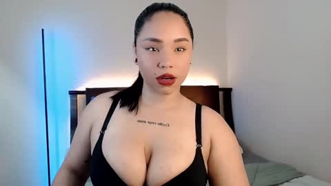 mimirodriguezz online show from 12-04-24, 02:42