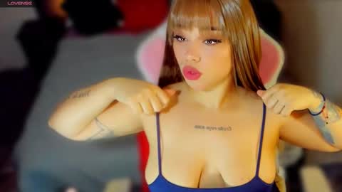 mimirodriguezz online show from 02-24-25, 08:06
