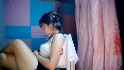 Snapshot of min_baby chatting on 07-30-26, 02:10 min_baby online show from 07-30-26, 02:10
