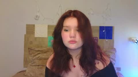 Snapshot of mina27372 chatting on 05-20-26, 08:31 hi Im Mina online show from 05-20-26, 08:31