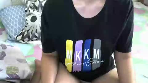 Snapshot of minaforu chatting on 02-07-25, 02:29 Mnaforu online show from 02-07-25, 02:29