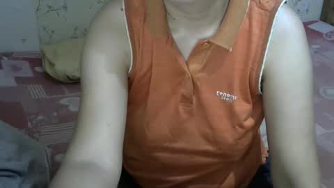 Snapshot of minaforu chatting on 09-17-25, 02:30 Mnaforu online show from 09-17-25, 02:30