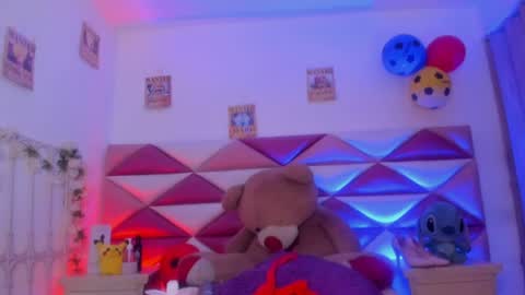 Snapshot of minami_nakamura chatting on 07-15-26, 01:11 minami_nakamura online show from 07-15-26, 01:11