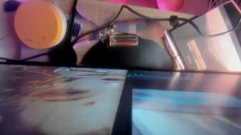 Snapshot of minami_nakamura chatting on 07-17-26, 05:14 minami_nakamura online show from 07-17-26, 05:14