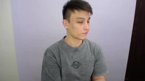 Snapshot of minato_kabuki chatting on 02-19-25, 11:04 MINATO online show from 02-19-25, 11:04