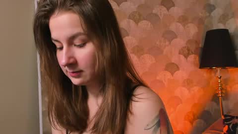 Frances  Next streams Thu Fri Sat 8am -  4pm GMT3 online show from 04-26-26, 05:38