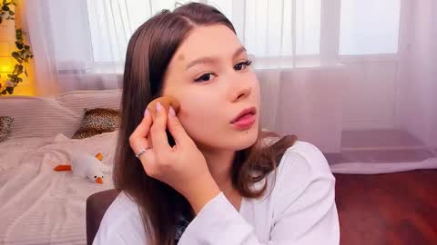 Mindi online show from 10-10-25, 07:18