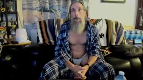 Snapshot of mindphuk chatting on 01-13-25, 04:07 mindphuk online show from 01-13-25, 04:07