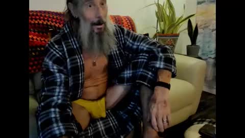 Snapshot of mindphuk chatting on 11-01-25, 01:18 mindphuk online show from 11-01-25, 01:18