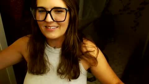 Mindy online show from 04-14-26, 07:36