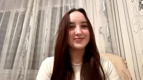 Snapshot of minervareddoch chatting on 10-11-25, 09:13 Daisy online show from 10-11-25, 09:13