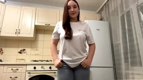 Snapshot of minervareddoch chatting on 10-26-25, 05:52 Daisy online show from 10-26-25, 05:52