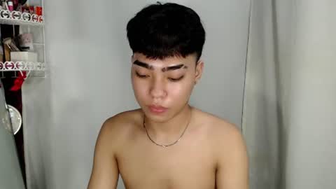 mingkla_man online show from 07-17-26, 08:32