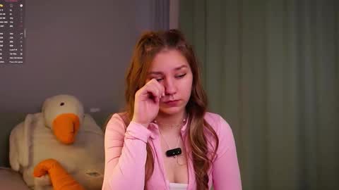 Mary online show from 03-07-26, 01:24