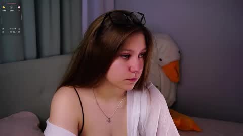 Mary online show from 04-16-26, 01:28