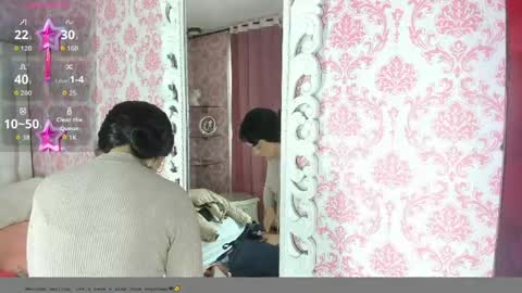 Snapshot of mini_rouse chatting on 05-17-26, 12:12 Mini Rouse online show from 05-17-26, 12:12