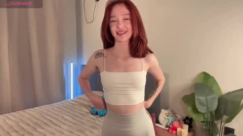 Cleo online show from 10-19-25, 02:18