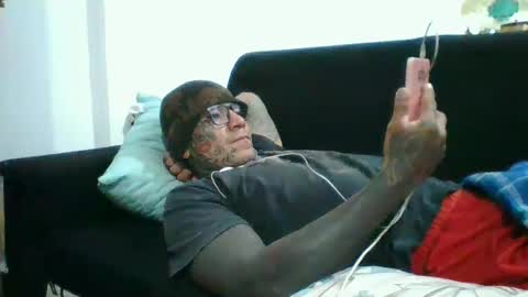 Snapshot of miniimgra chatting on 03-09-25, 02:50 miniimgra online show from 03-09-25, 02:50