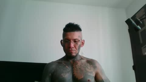 Snapshot of miniimgra chatting on 09-21-25, 08:21 miniimgra online show from 09-21-25, 08:21