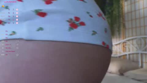 Rina online show from 09-27-25, 03:17