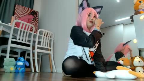 Snapshot of minji_snow chatting on 05-20-26, 12:55 Minji online show from 05-20-26, 12:55