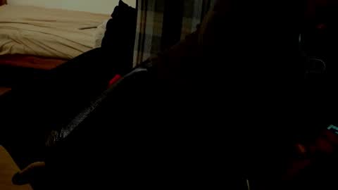 Snapshot of minka0 chatting on 10-09-25, 07:23 minka0 online show from 10-09-25, 07:23