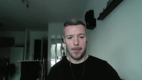 Snapshot of minka28 chatting on 03-29-26, 05:24 minka28 online show from 03-29-26, 05:24