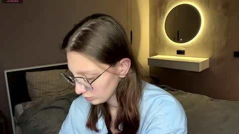 Asti online show from 04-18-26, 04:11