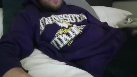 Snapshot of minnesotaguy2525 chatting on 12-18-25, 04:29 Minnesota Guy online show from 12-18-25, 04:29